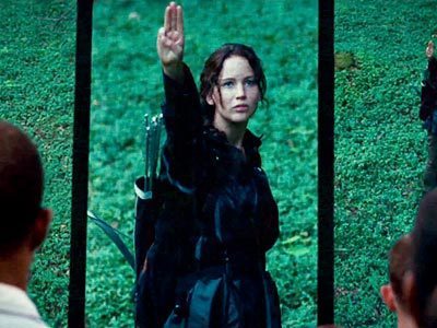 katniss-salutes